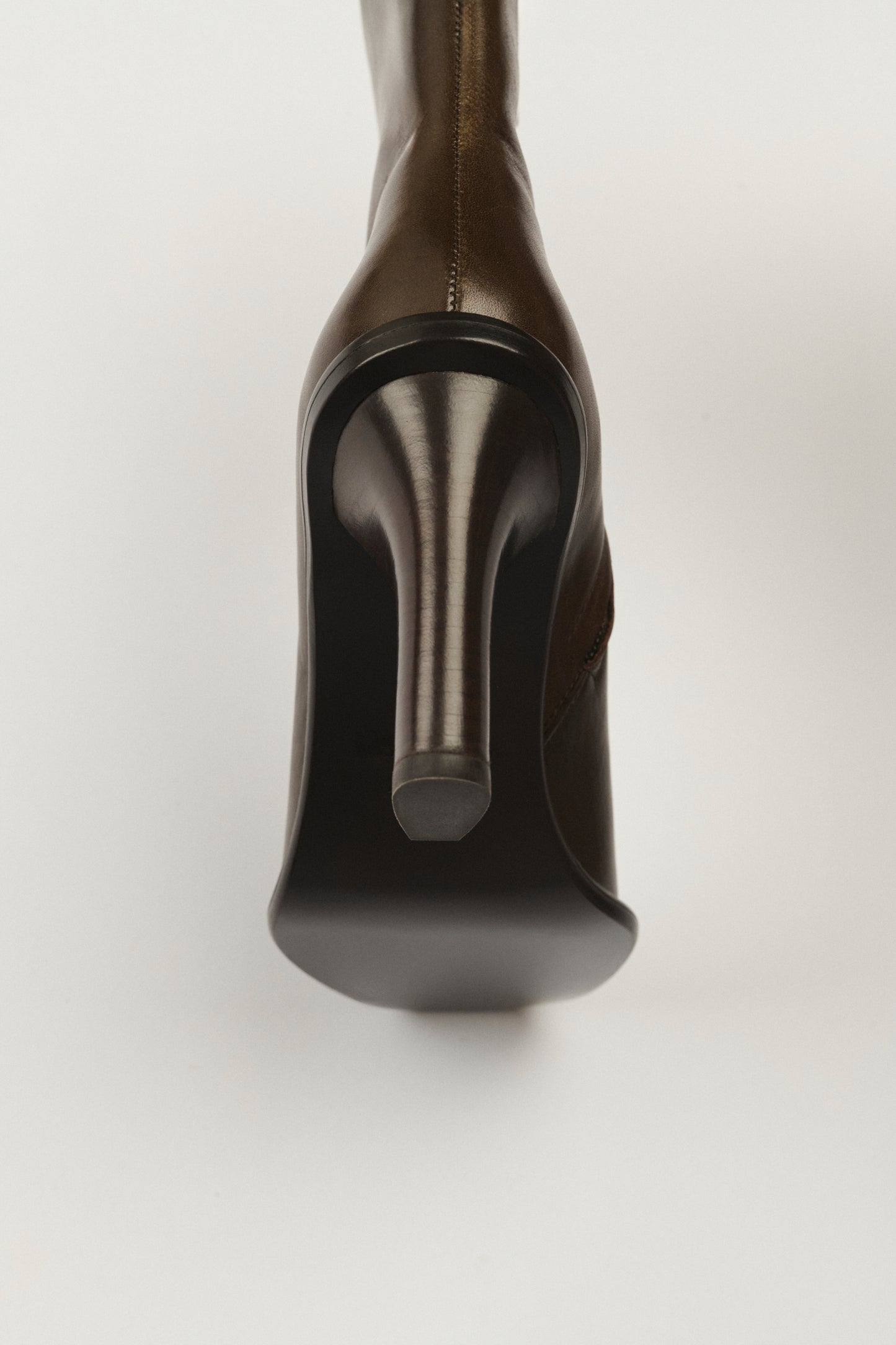 Botas Livia - Marrón Oscuro Cuero Suave Mujer - Soeur