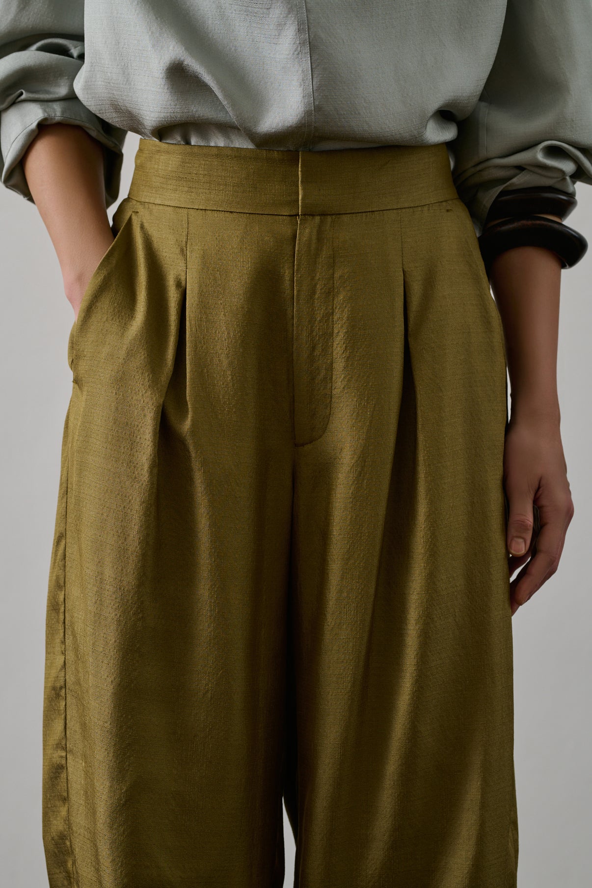 Pantalon Baptiste - Sable - Soie - Femme vue 4