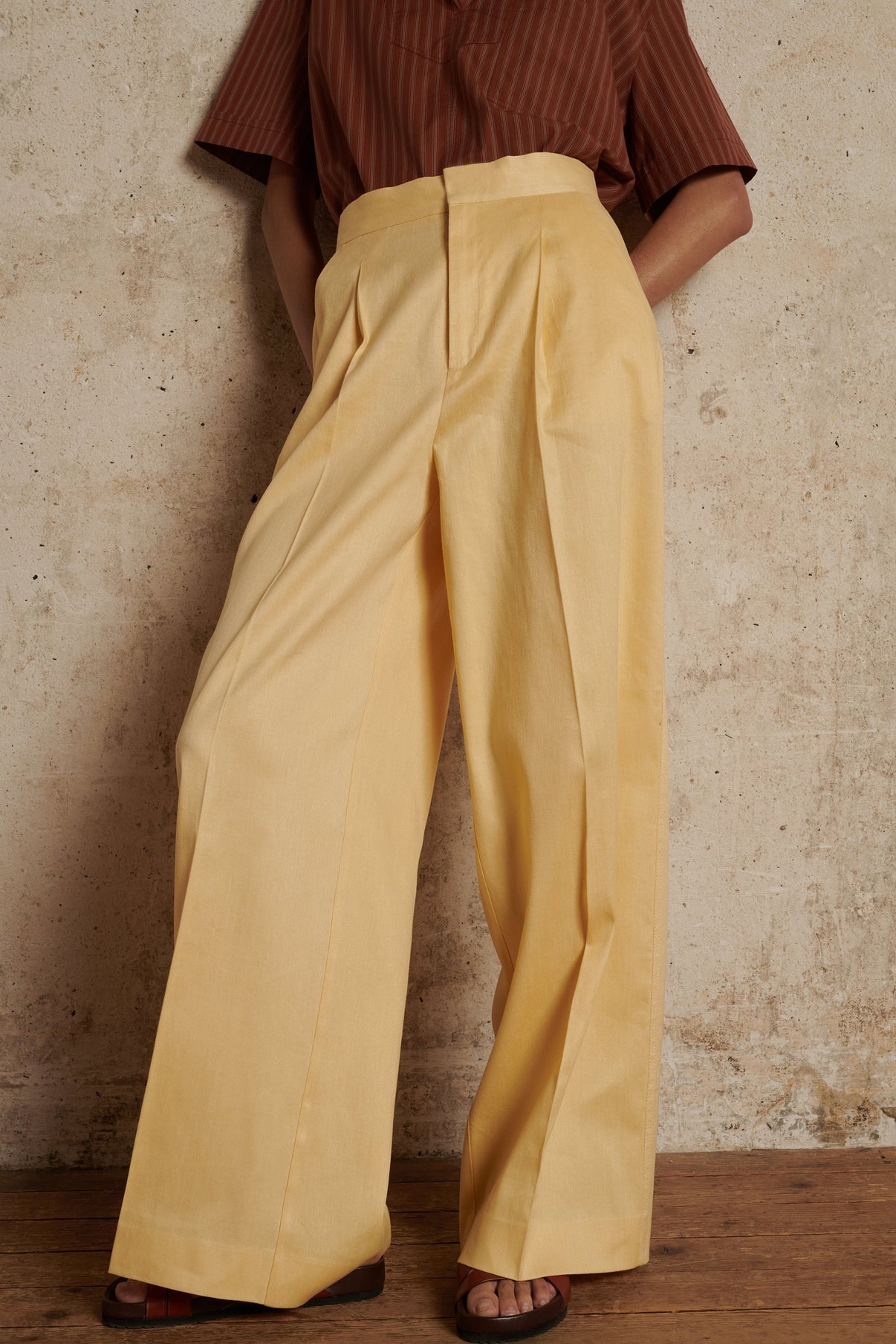 PANTALÓN PEGASE vue 8