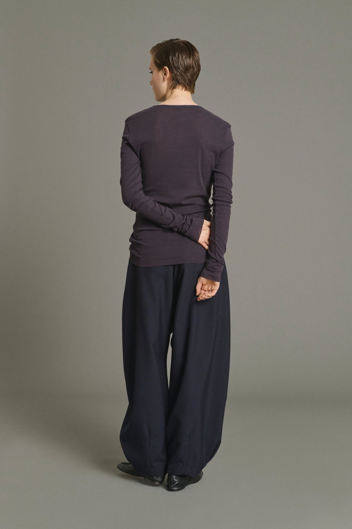 Pantalón Vernon - Azul Noche - Mujer vue 2