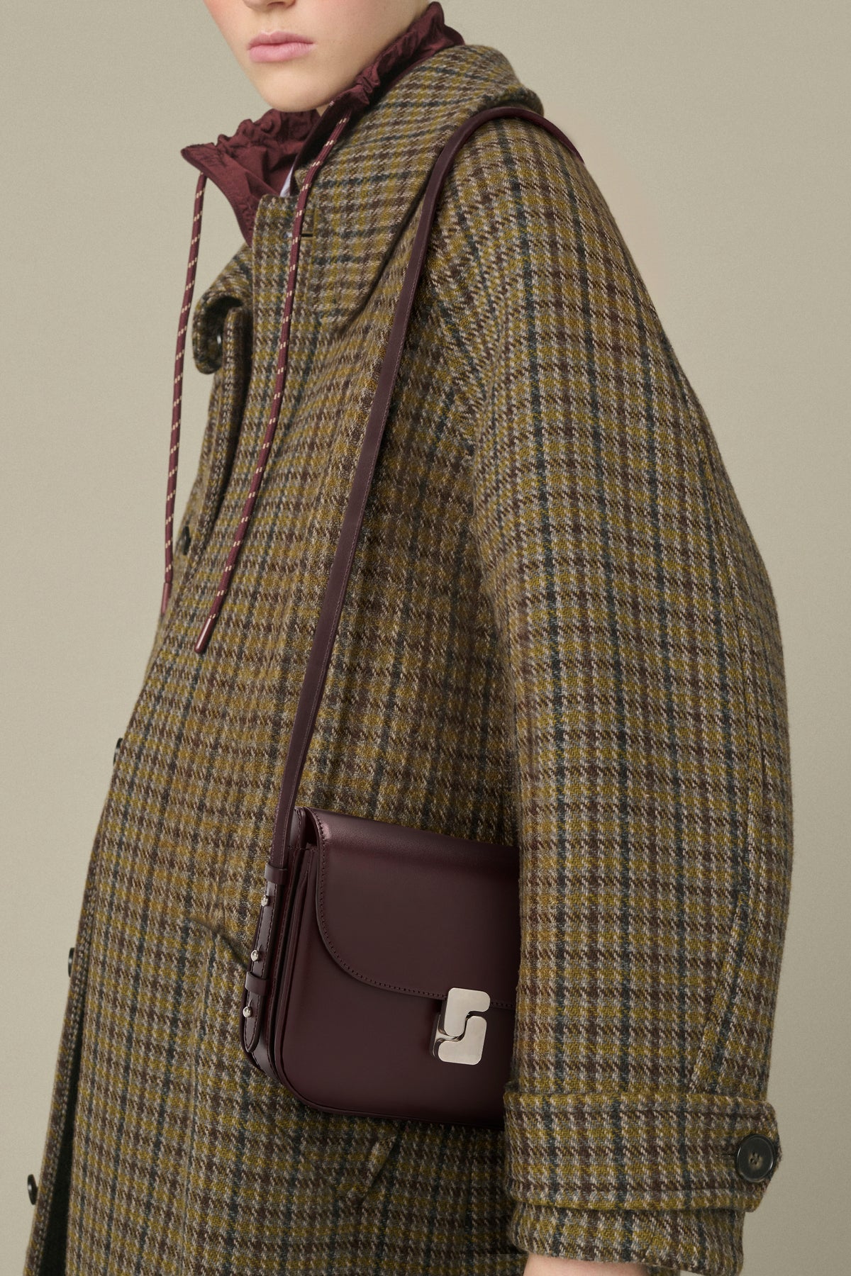 Bolso Bellissima Mini - Burdeos en cuero box - Soeur vue 2